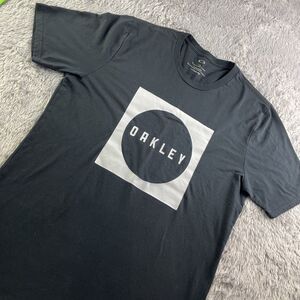 Oakley Shirt Mens Large Black White Hydrolix Eclipse Surf Sun Beach Outdoors